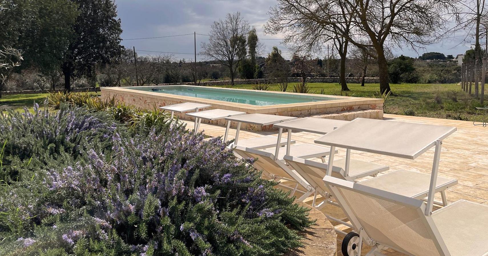 Trullo Panna Fragola - Exclusive Four Bedroom Villa & Private Pool マルティナ・フランカ エクステリア 写真