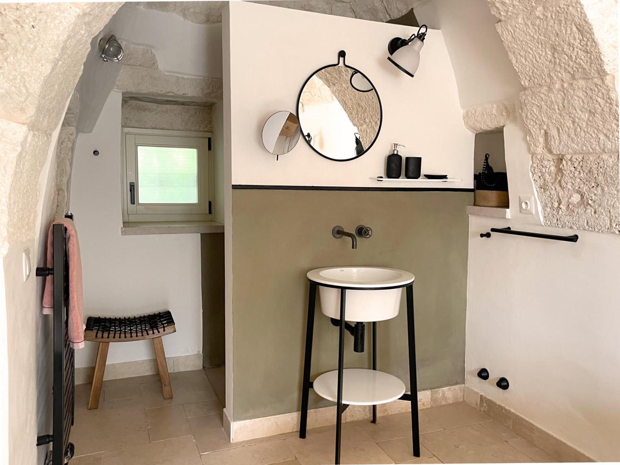 Trullo Panna Fragola - Exclusive Four Bedroom Villa & Private Pool マルティナ・フランカ エクステリア 写真